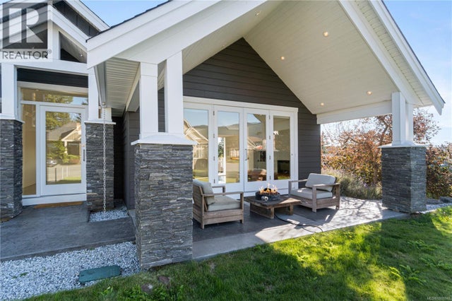 3461 Santa Fe Pl, Nanaimo