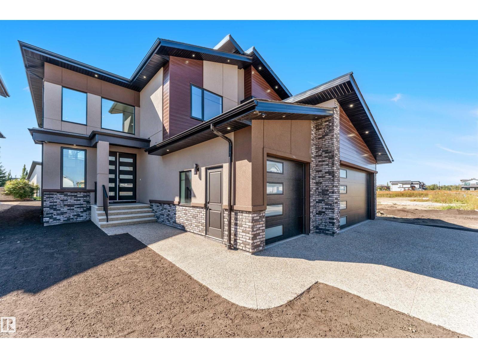 715 165 Av Ne, Edmonton