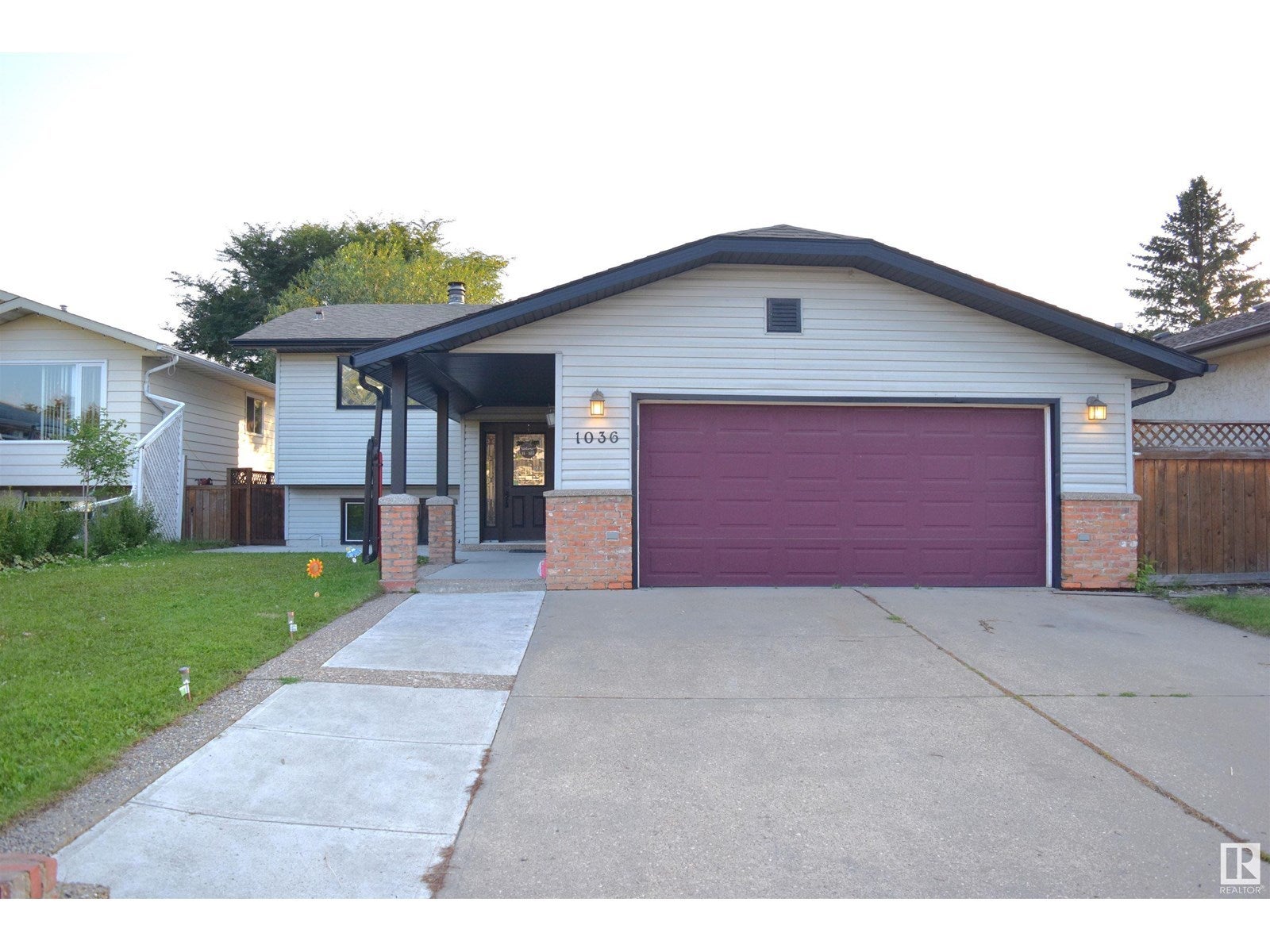 1036 38 St Nw, Edmonton