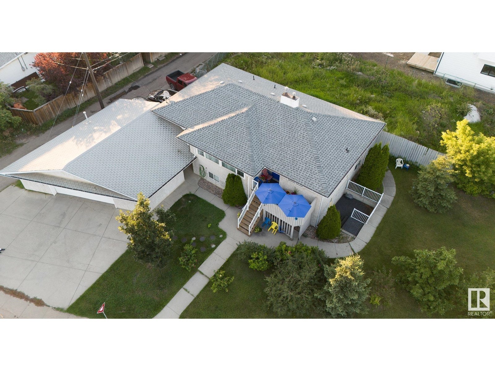 14904 107 Av Nw, Edmonton