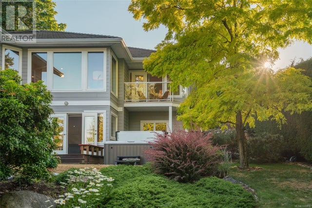 3557 Collingwood Dr, Nanoose Bay