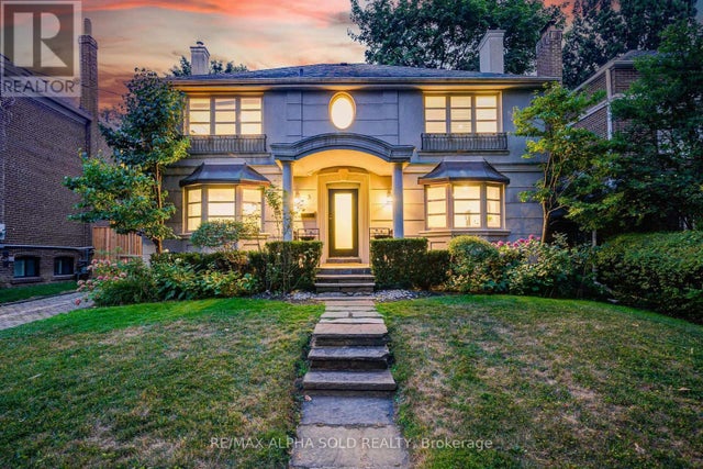 3 Silverwood Avenue, Toronto (forest Hill South)