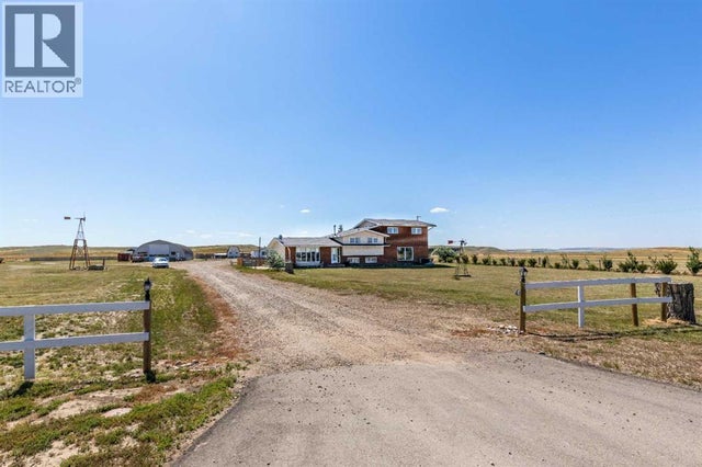 5121 Township Road 120, Dunmore