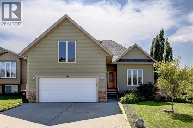 201 11a Avenue Ne, Sundre