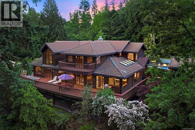 1717 Glen Urquhart Dr, Courtenay