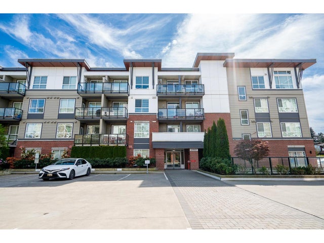 214 19567 64 Avenue, Surrey