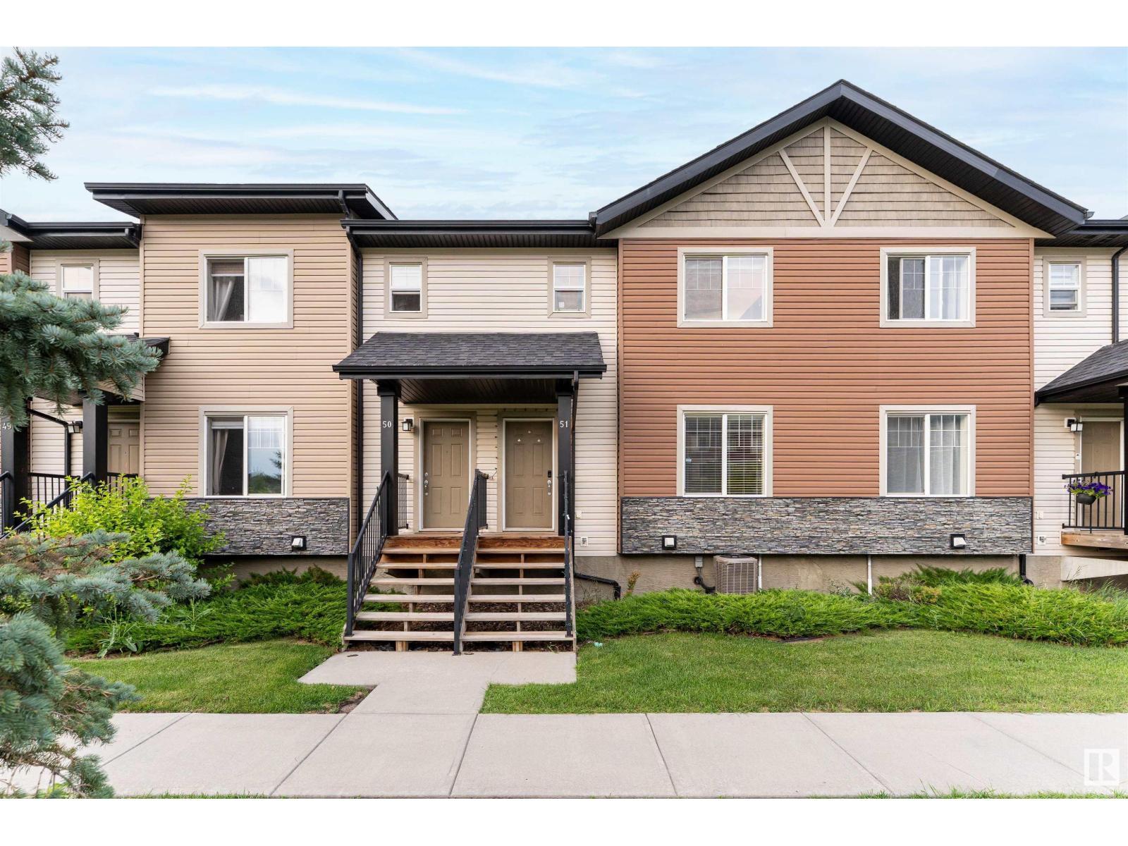 #51 12004 22 Av Sw, Edmonton