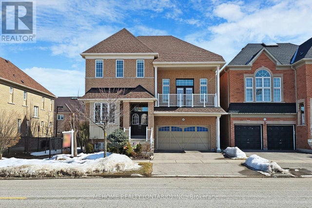 247 Selwyn Road, Richmond Hill (jefferson)