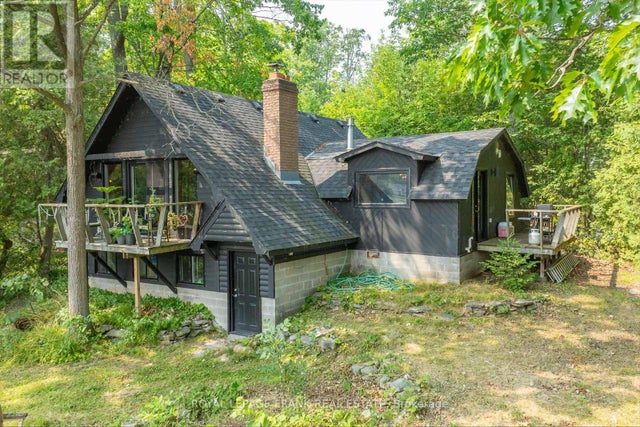 8 Fire Route 62, Trent Lakes