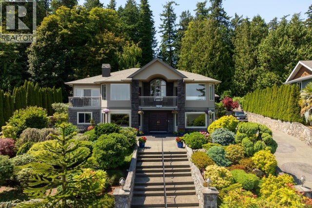 7012 Island View Pl, Central Saanich