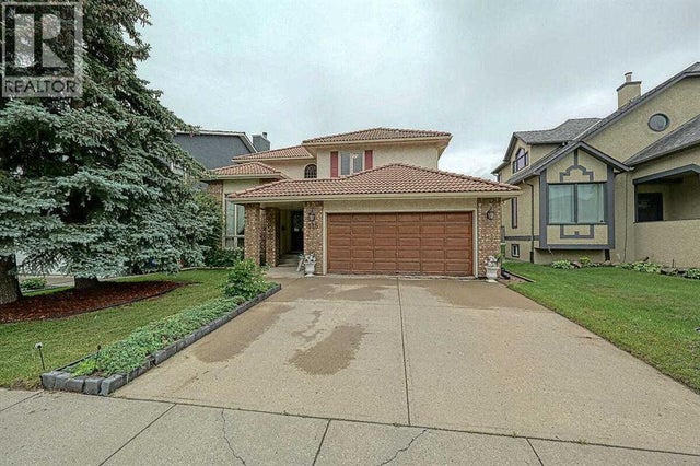 115 Strathaven Circle Sw, Calgary