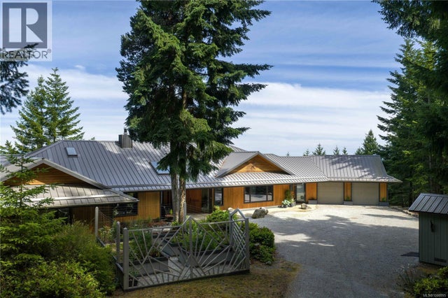 253 Chilton Rd, Salt Spring