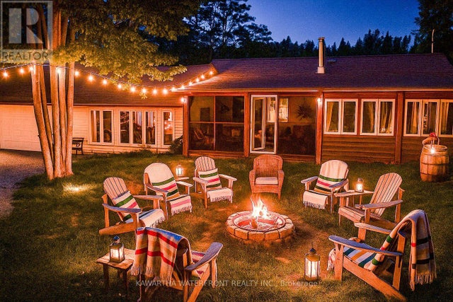 1170 English Circle, Highlands East (glamorgan)