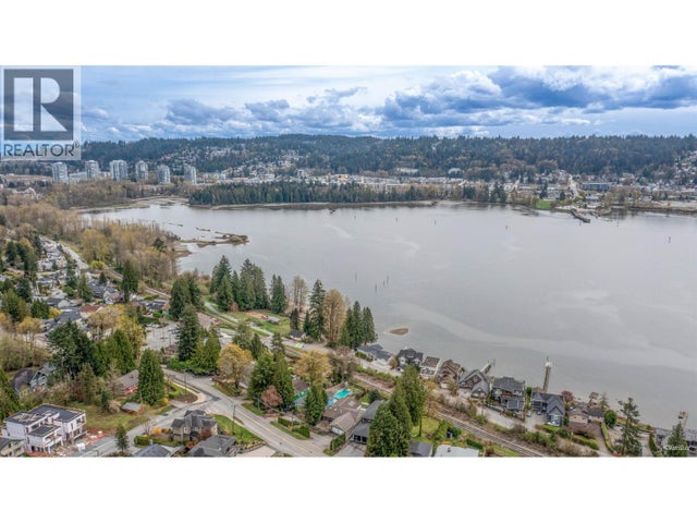 663 Foresthill Place, Port Moody