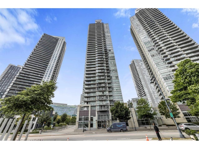 2506 9981 Whalley Boulevard, Surrey