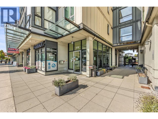 55 2239 Kingsway, Vancouver