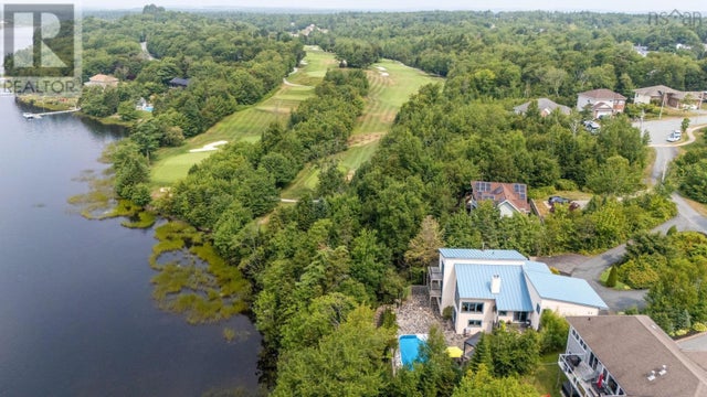 49 Fairway Grove, Dartmouth