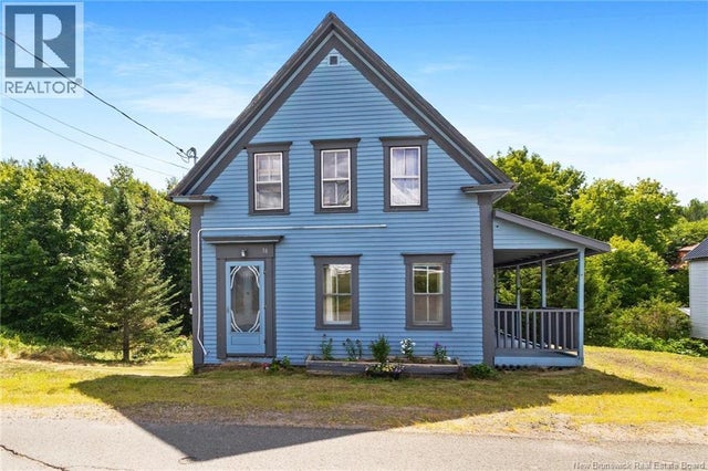 18 Howland Ridge Road, Millville