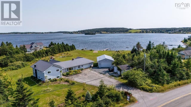 1870 Crowell Road, East Lawrencetown