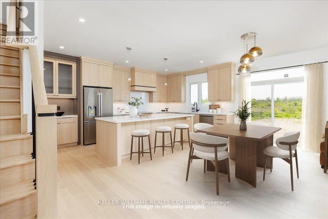 147 Lake Drive E, Georgina (historic Lakeshore Communities)