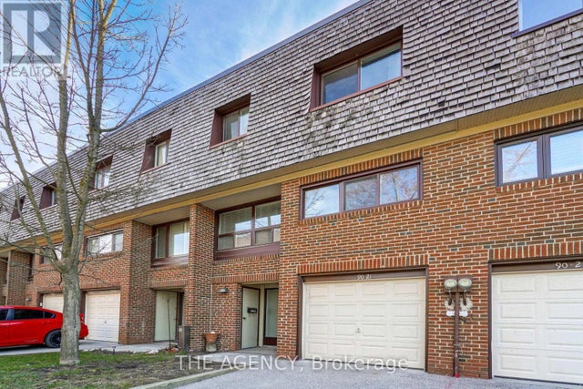 21 - 90 Castlebury Crescent, Toronto (bayview Woods-Steeles)