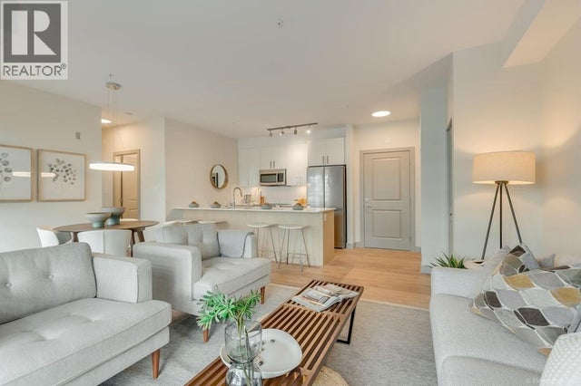 211 6968 Royal Oak Avenue, Burnaby