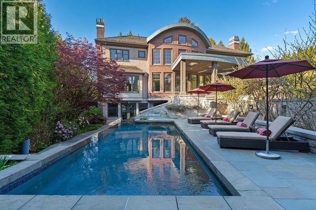 8112 Government Road, Burnaby