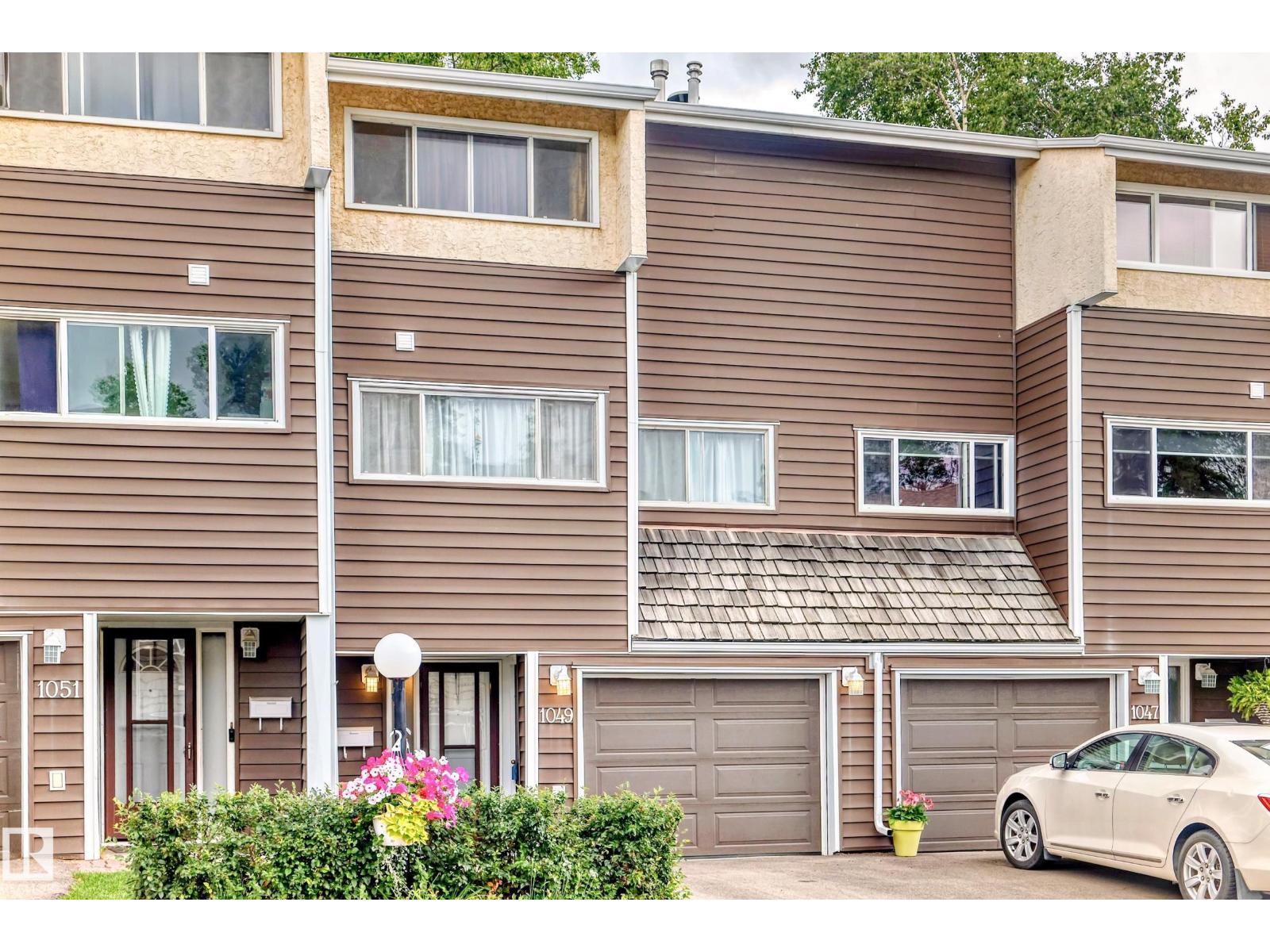 1049 Millbourne E Nw, Edmonton