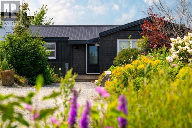 6 693 Masons Beach Road, First South