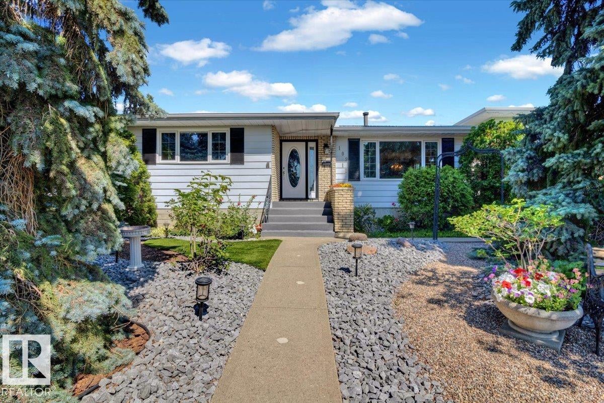 10912 40a Av Nw, Edmonton