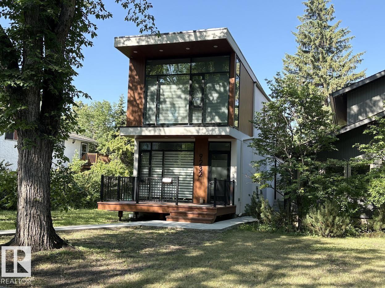 9232 117 St Nw Nw, Edmonton