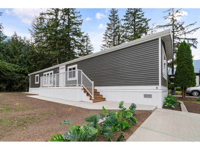 34 65367 Kawkawa Lake Road|hope, Hope