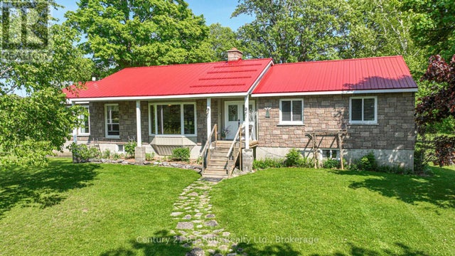 1579 Wainman Line, Severn