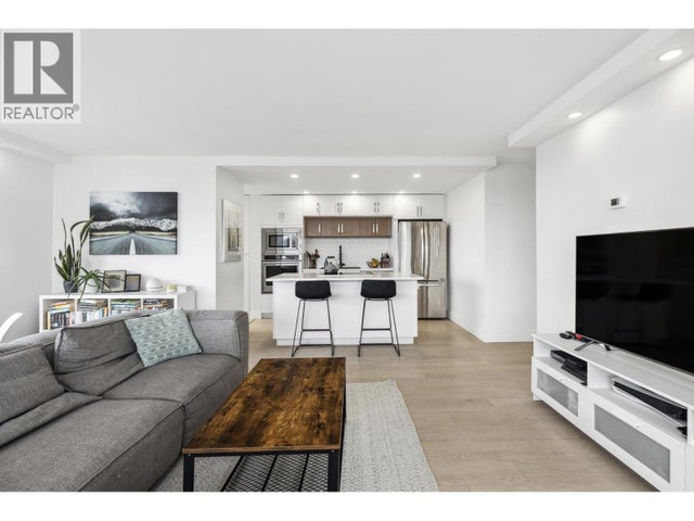 1003 140 E Keith Road, North Vancouver