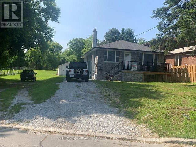 148 Rowntree Mill Road S, Toronto (humber Summit)