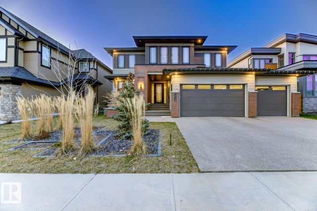 6038 Crawford Dr Sw, Edmonton