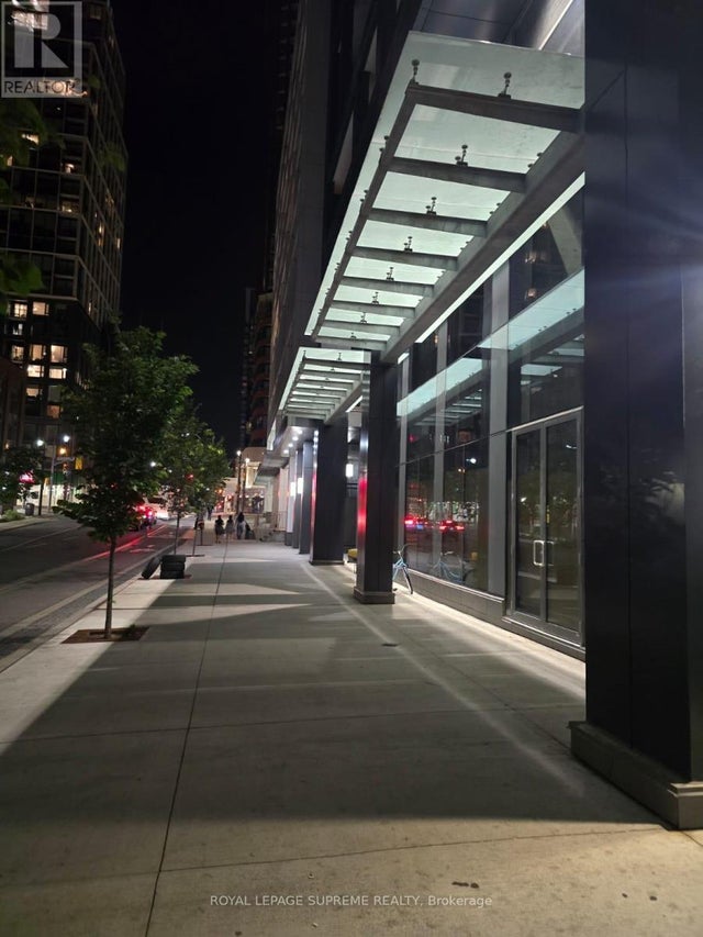 751 - 121 Lower Sherbourne Street, Toronto (waterfront Communities)