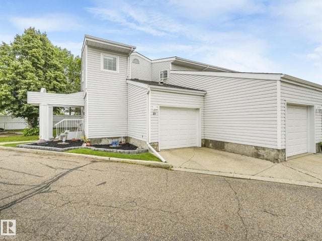 #37 2911 36 St Nw, Edmonton