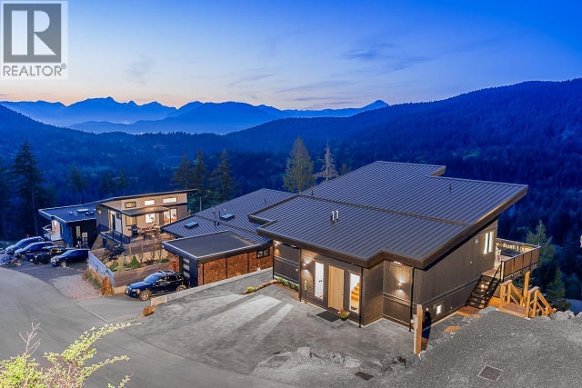 885 Rivendell Drive, Bowen Island