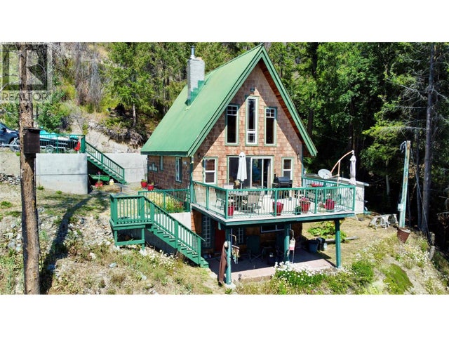 9348 Gun Lake Road W, Gold Bridge