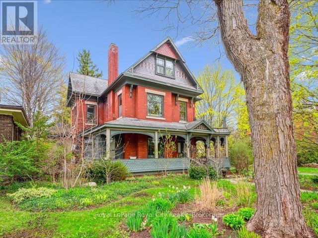 80 London Road W, Guelph (exhibition Park)