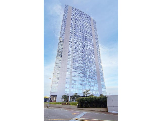 2510 13618 100 Avenue, Surrey