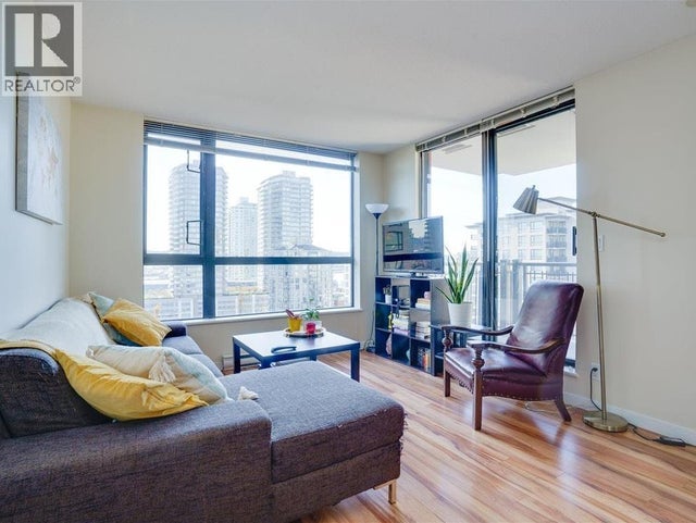 504 814 Royal Avenue, New Westminster