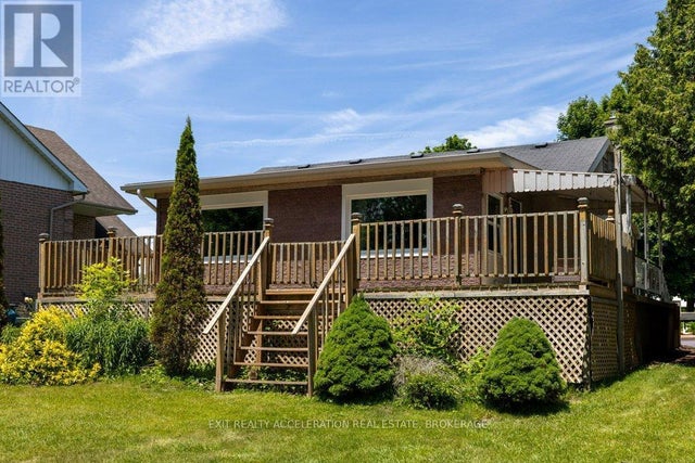 84 Main Street, Deseronto (deseronto (town))