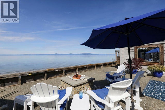 2935 Island Hwy W, Qualicum Beach