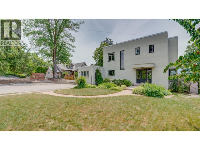 2302 23 Avenue, Vernon