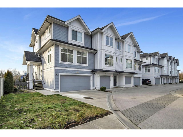 10 21688 52 Avenue, Langley
