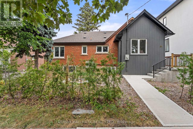 21 King High Avenue, Toronto (clanton Park)