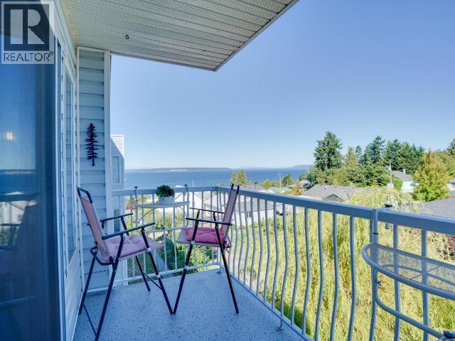 303-4477 Michigan Ave, Powell River