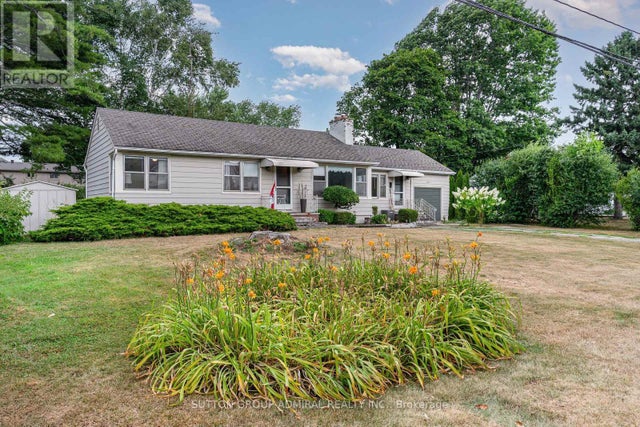 2455 Rebecca Street, Oakville (wo West)